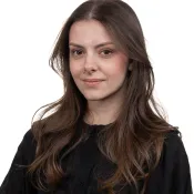 Portrait of Amanda Nylander. Photo.