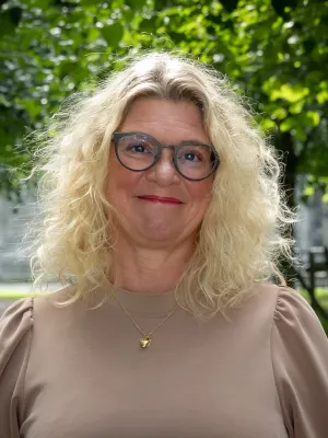 Portrait of Lotta Maunsbach. Photo.