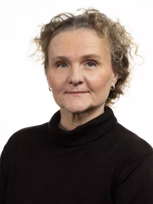 Portrait of Titti Mattsson. Photo.